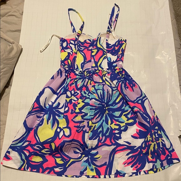 SOLD. Lilly Pulitzer dress - Picture 2 of 3